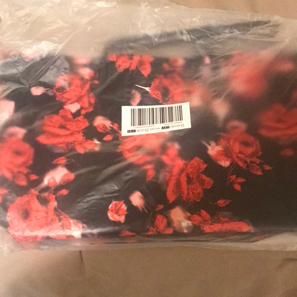 Tote - Picture 5 of 5
